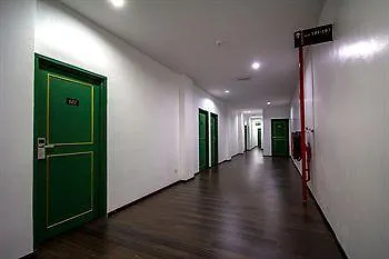 G Times Inn Hotel George Town 2*,