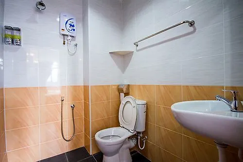 G Times Inn Hotel George Town 2*,  Malasia