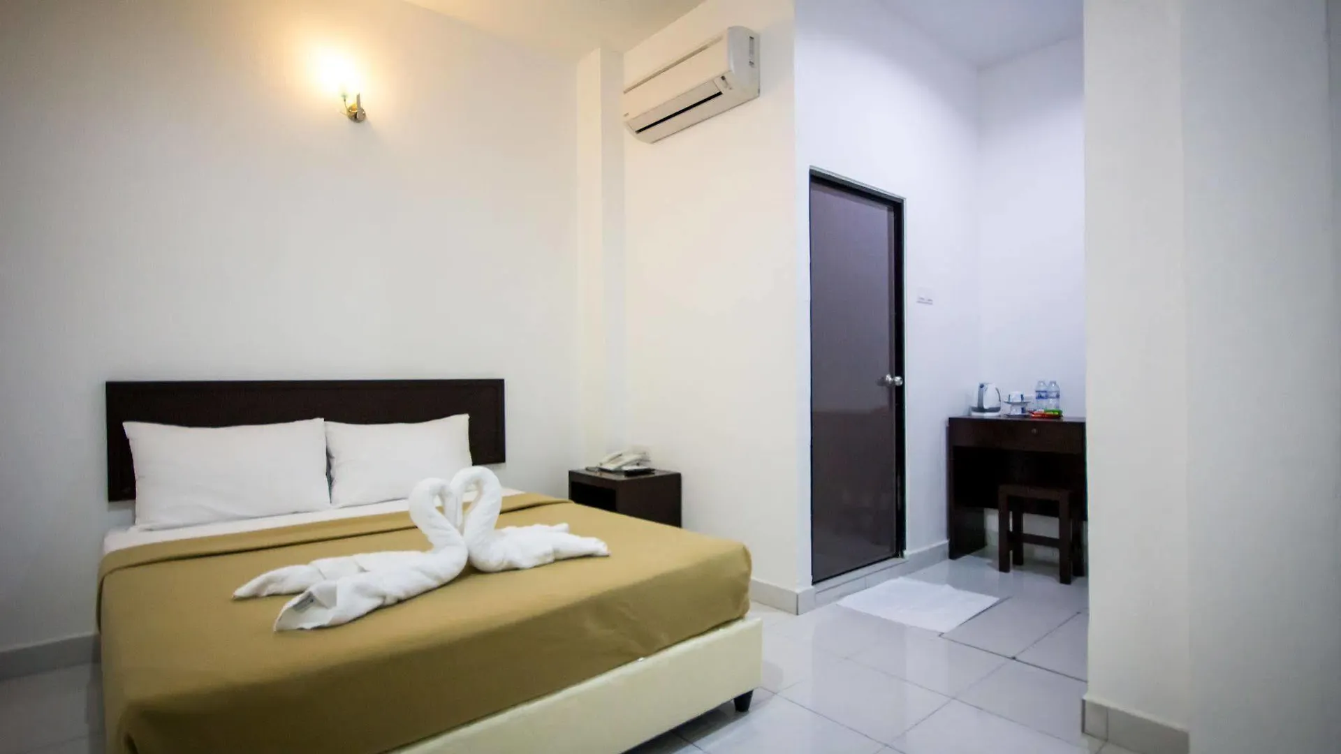 G Times Inn Hotel George Town 2*,