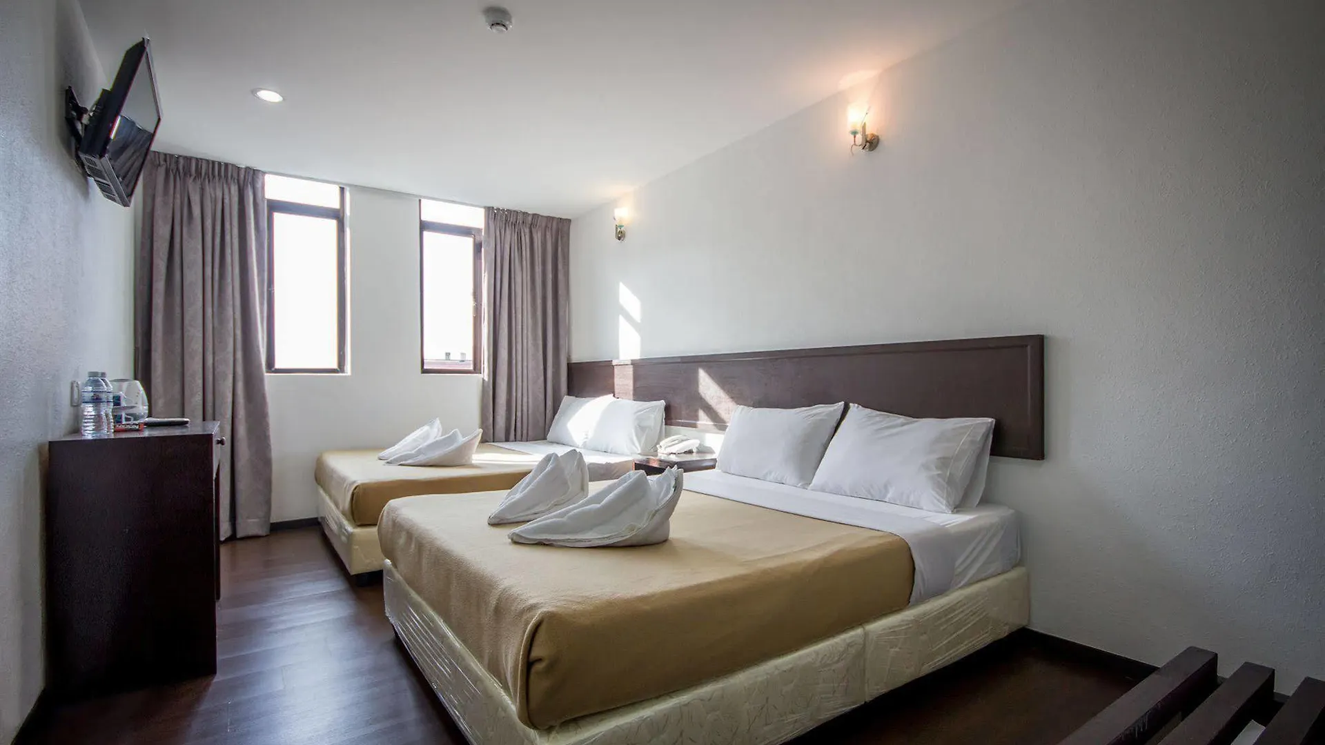 G Times Inn Hotel George Town