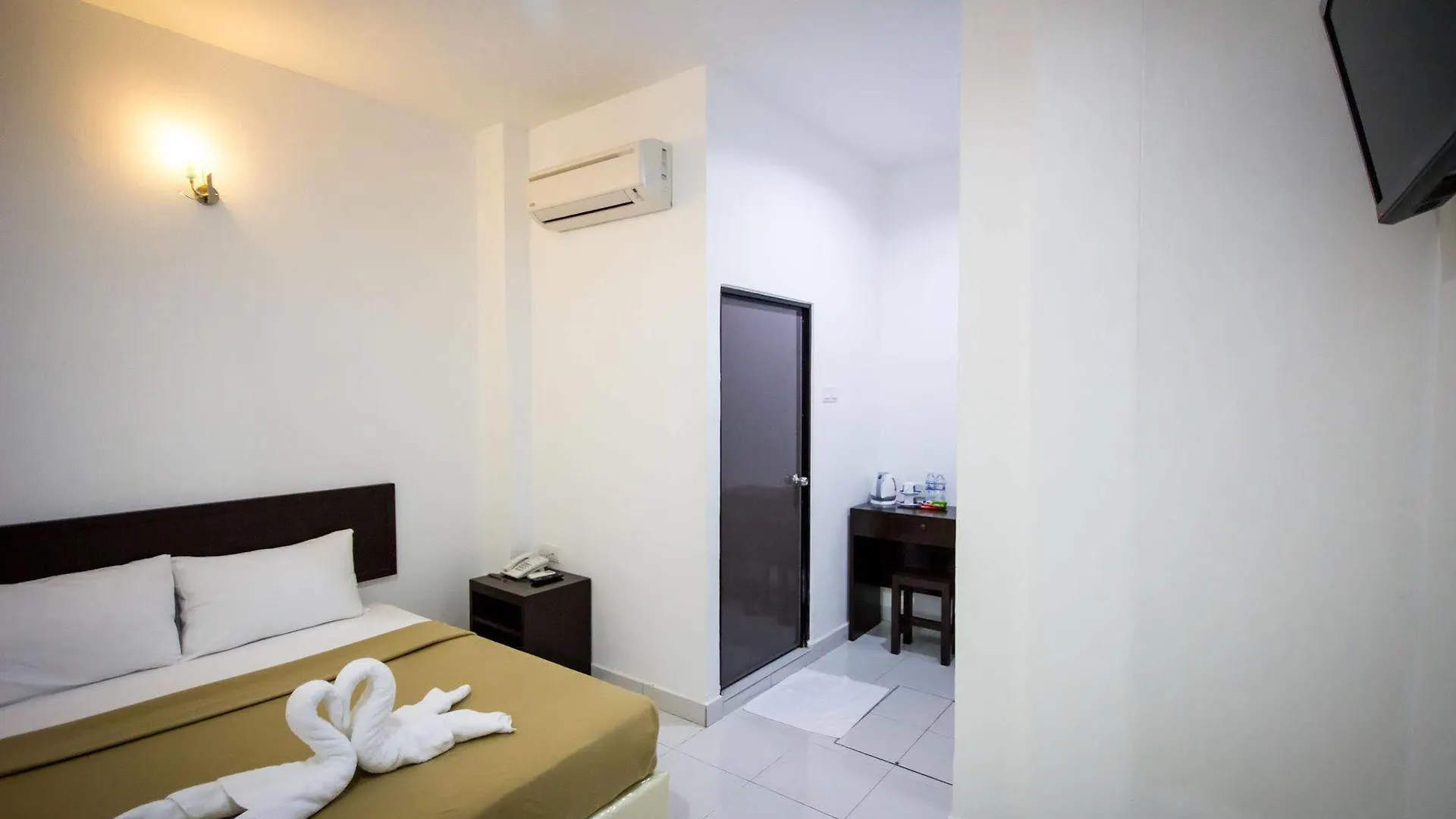 G Times Inn Hotel George Town